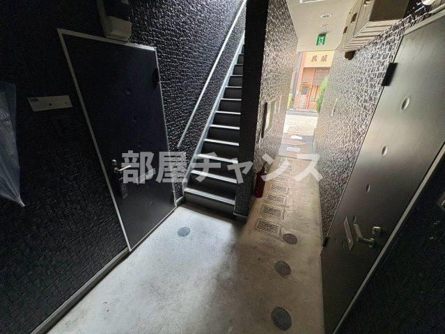 ライカート新栄のロビー