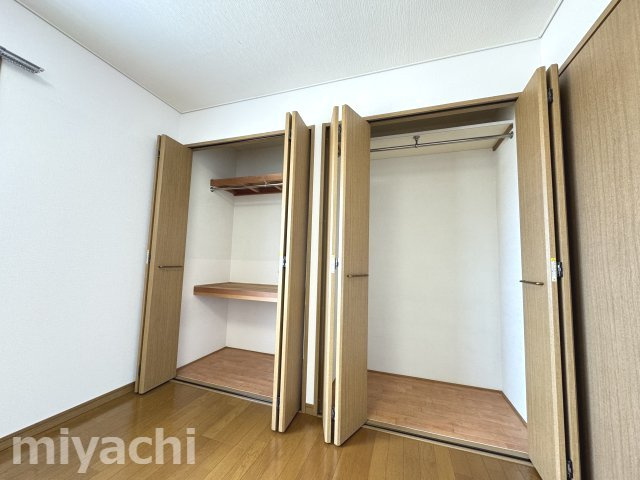 ガーデンヒルズ昭和町Iの収納
