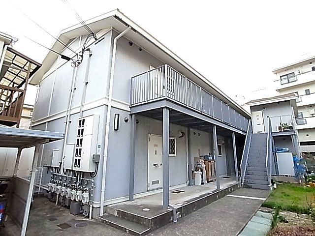神戸市灘区城内通３丁目のアパート