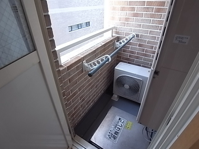 芦屋市大桝町の賃貸マンションのバルコニー