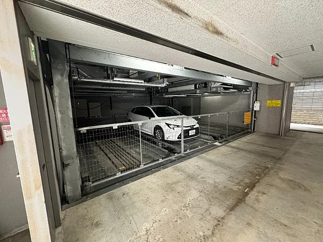 KAISEI新神戸の駐車場