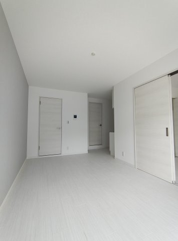 神戸市灘区篠原本町４丁目の賃貸マンションの居間・リビング