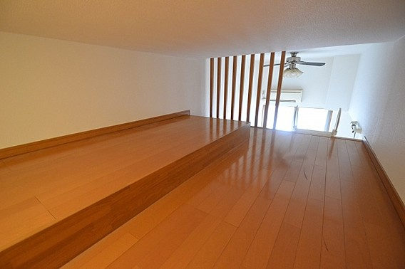 神戸市中央区下山手通７丁目の賃貸マンションの洋室
