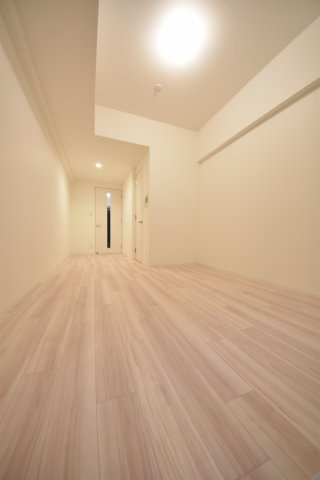神戸市中央区中町通４丁目の賃貸マンションの居間・リビング