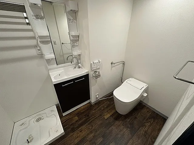 神戸市中央区花隈町の賃貸マンションのトイレ
