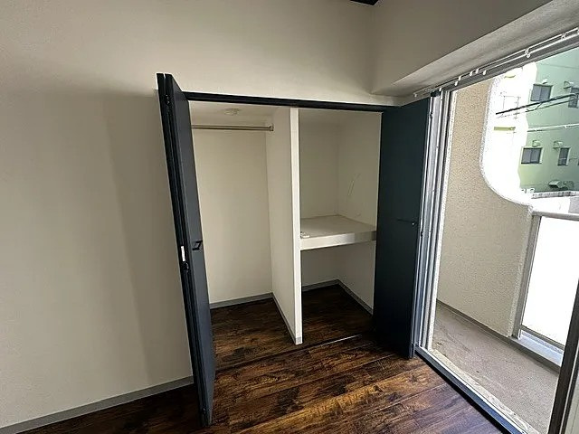 神戸市中央区花隈町の賃貸マンションの収納