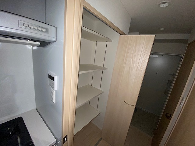 神戸市東灘区御影塚町１丁目の賃貸マンションの収納