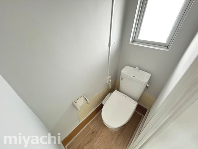 徳島市北矢三町３丁目の賃貸マンションのトイレ