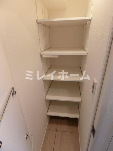 アジールコート大森西の収納|同建物内、別のお部屋の参考写真になります。