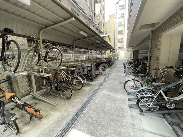 アーデン和泉町のその他共用部分|アーデン和泉町　駐輪場