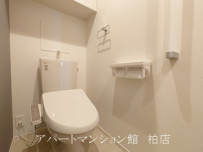 クレードルの収納|同施工会社、同型タイプです