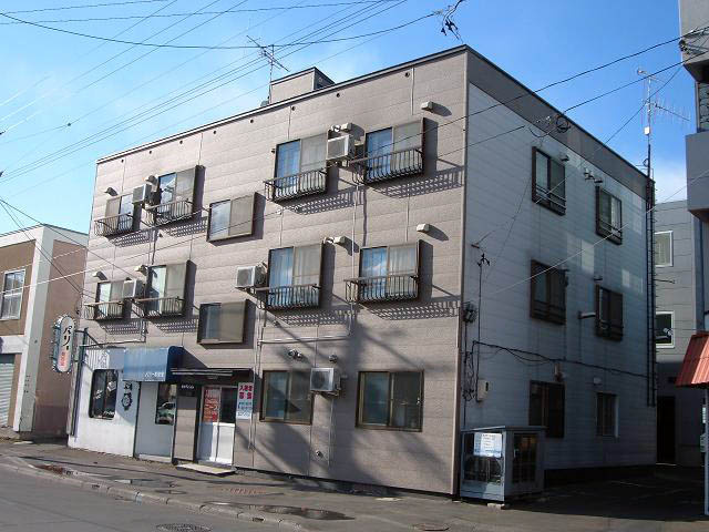 北口マンション２号館