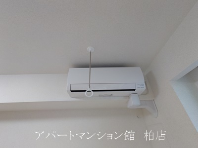 クレードルの駐車場