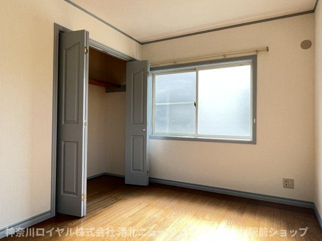 【寝室】
