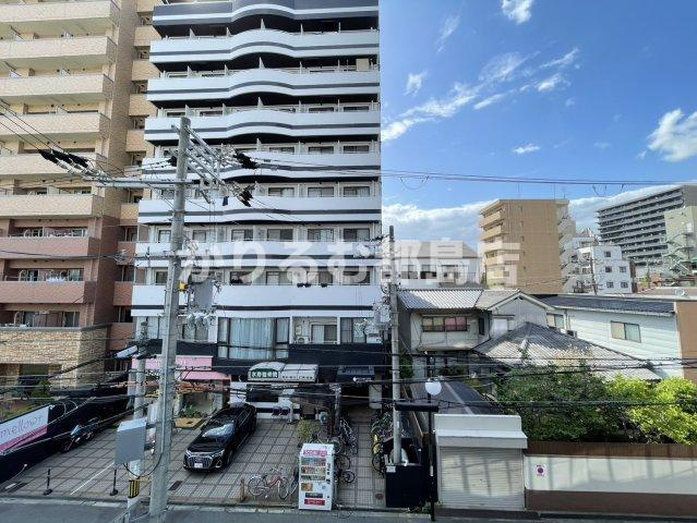 ワールドアイ都島駅前の外観