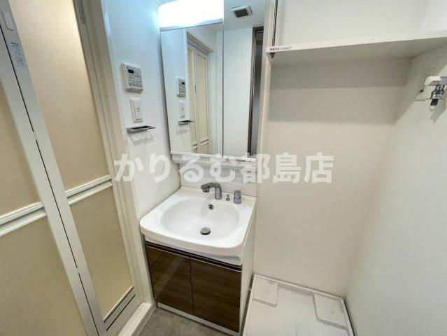 ワールドアイ都島駅前の洗面所