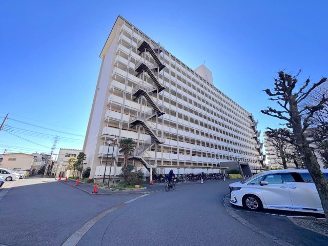 根岸ハイツ２号棟の外観|外観もきれいです