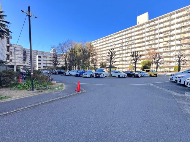 根岸ハイツ２号棟の駐車場|駐車場