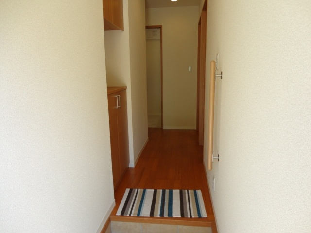 メゾン梨川Ⅲの玄関