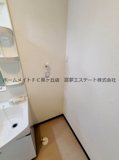 【洗面所】 | モンサント田中町 | 室内洗濯機置場　※イメージ　同物件・反転タイプの写真です