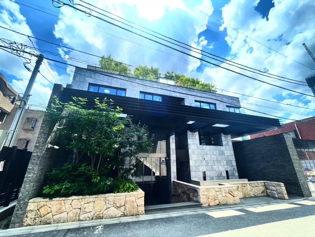 ジオ南青山の外観