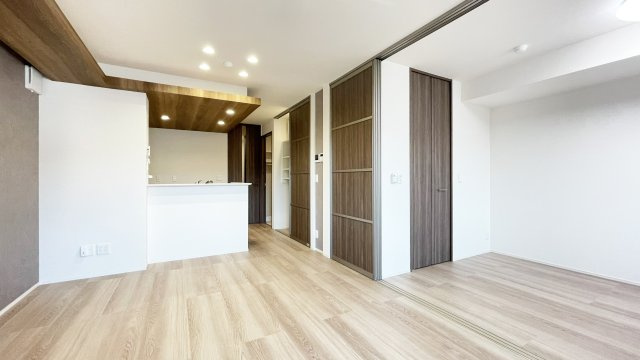 エグレットテラスⅡの居間・リビング