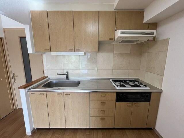 【キッチン】 | 鶴見ワンダーランド | 写真は同タイプ別部屋です。