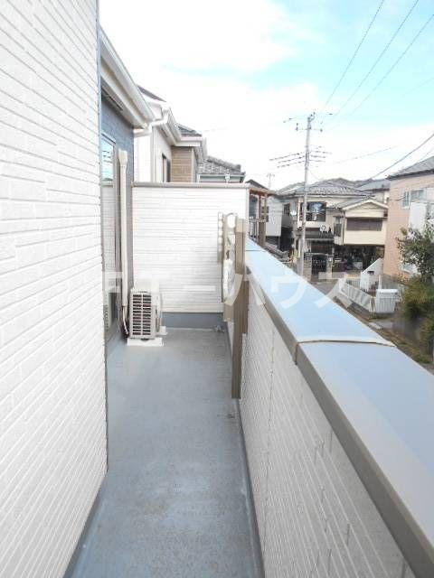 Ｓｕｍａｉ－ｔｏ船橋市八木が谷０１のバルコニー