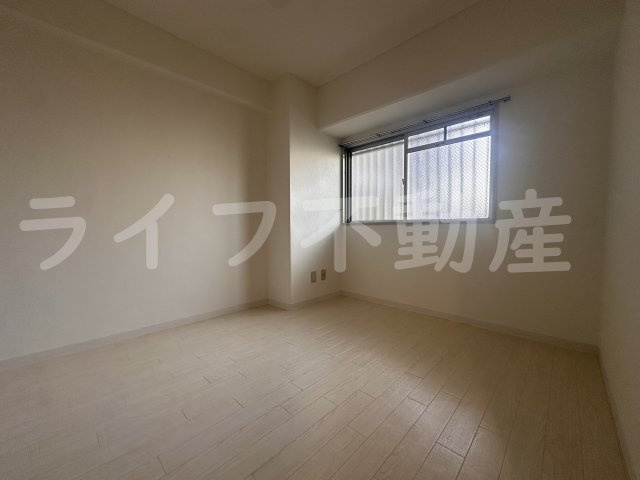 ロイヤルマツイの内装