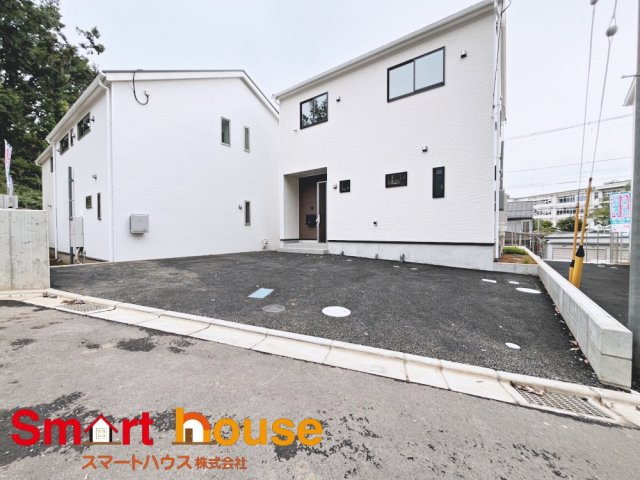 町田市薬師台第1　新築全13棟の洋室|採光・通風が心地よいお部屋♪子供部屋や書斎など多目的に使えて、成長に合わせた部屋割り変更も可能です。