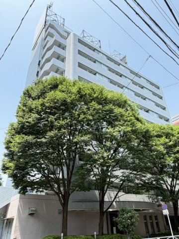 アクシルコート新大橋の外観