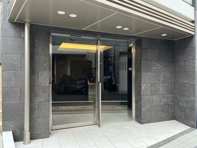 GENOVIA東向島Ⅲskygardenのエントランス