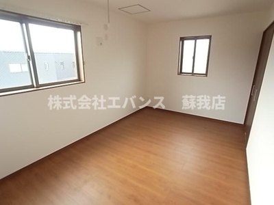 【寝室】 | アルプス | 落ち着いて過ごせるお部屋なので、寝室にいかがでしょうか
