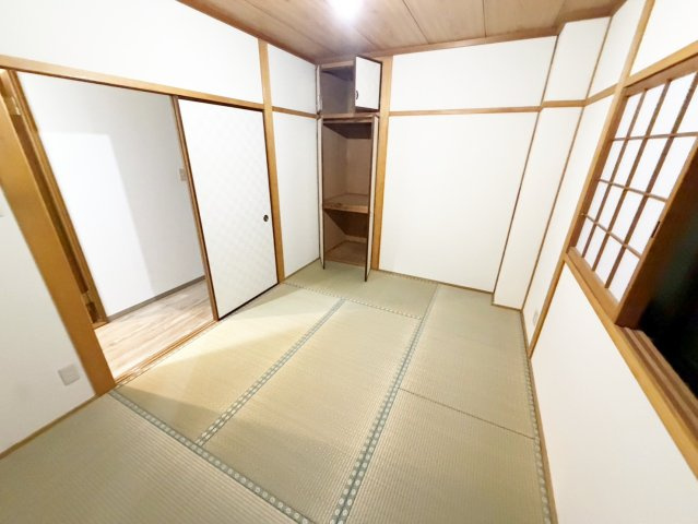 カルフールの和室