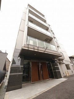 日神デュオステージ三ツ沢公園の外観