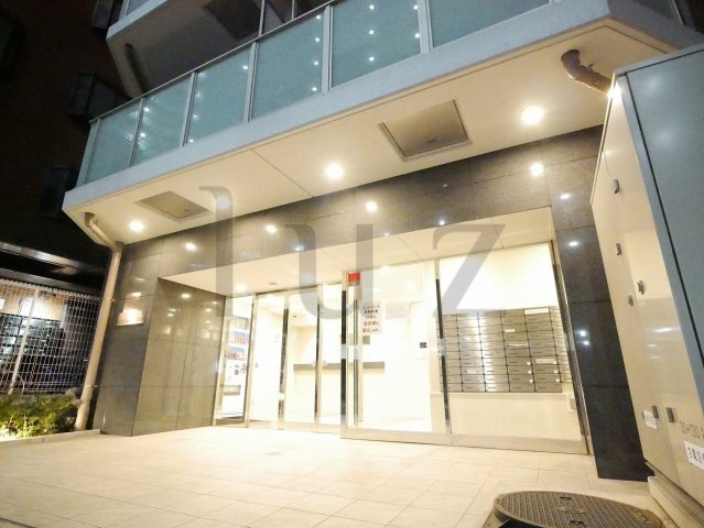 ショウケンレジデンス横浜阪東橋のエントランス