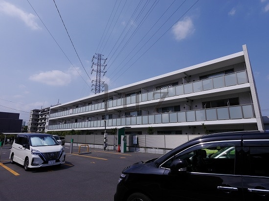 エクセル新川崎の外観