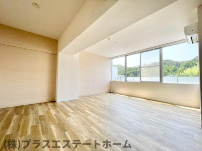 【居間・リビング】 | ベルトゥリー若草ANNEX