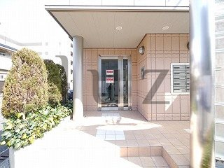 チェリーハウスⅢのエントランス