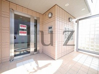 チェリーハウスⅢのエントランス