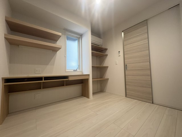 クラシスト泉町のロビー