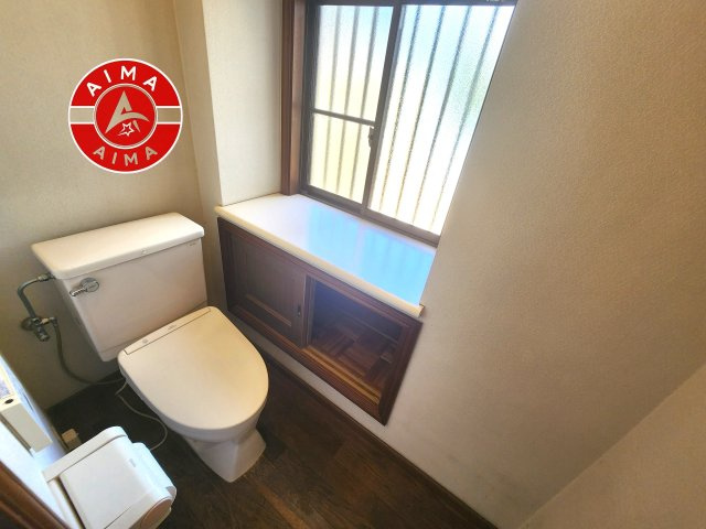 福岡市東区土井4丁目のトイレ|毎日使う場所だからこそ、シンプルで落ち着く空間に。