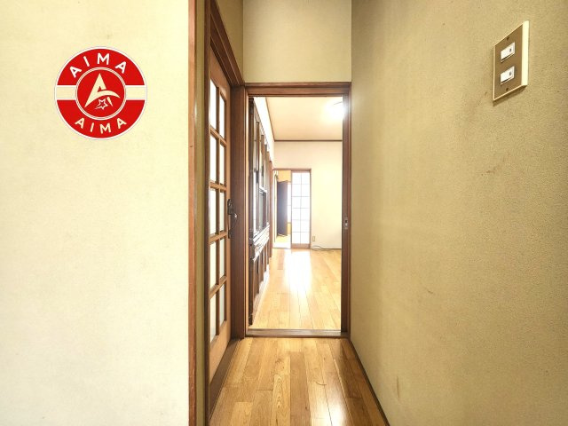 福岡市東区土井4丁目の内装|家族みんなの安全に配慮された、足元が安定しやすいスマートな動線。