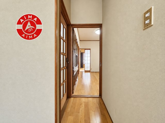 福岡市東区土井4丁目の内装|家族みんなの安全に配慮された、足元が安定しやすいスマートな動線。
