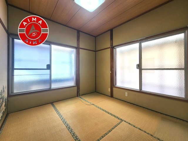 福岡市東区土井4丁目の洋室|採光良好な洋室は全居室、ガラスの遮熱効果と断熱効果で、一年中快適に過ごせます。