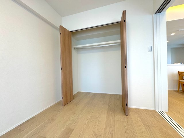 アメニクス川口の収納|クローゼット
室内を広く使えるクローゼット。お部屋の整理整頓に役立ちます。