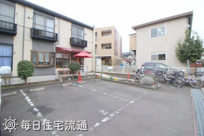 【駐車場】 | ダンデライオン