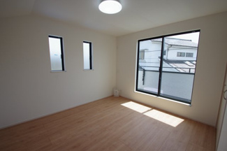 【内観：施工例】 | 【仲介手数料無料！！】多摩市連光寺6丁目　新築戸建て（全2棟）A号棟　4550万円 | 洋室