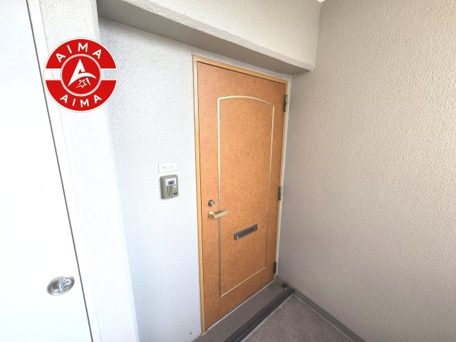 アンピール箱崎東の玄関|落ち着いた玄関です。