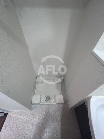 プレサンス新大阪ヴィガの洗面所|プレサンス新大阪ヴィガ　洗濯パン